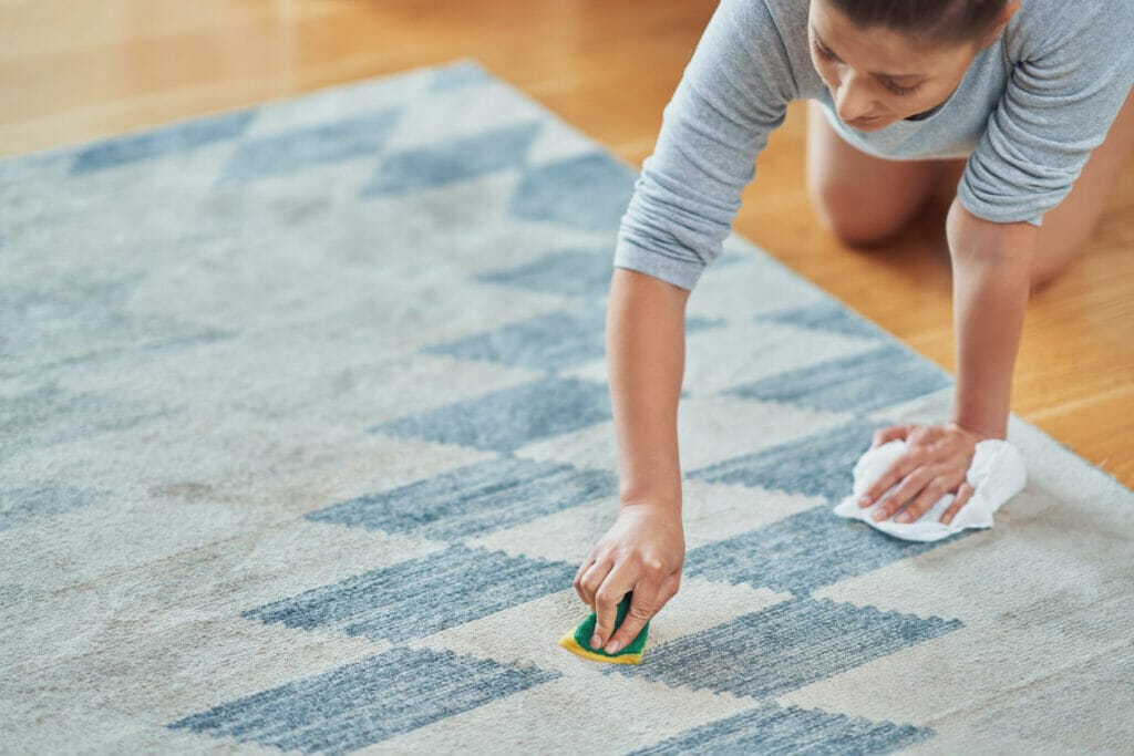Learning how to clean your carpet if it has stains